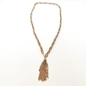 1970s Vintage costume jewelry- Gold tone chain with tassel